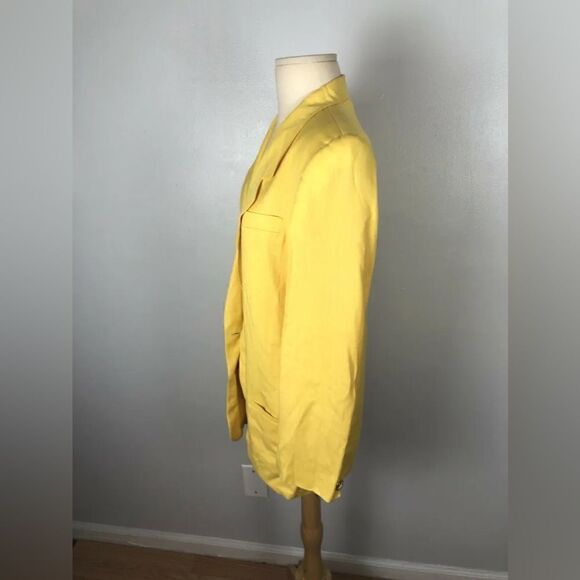 Chic Vintage Yellow Blazer with Gold Buttons by Talbots - Picture 2 of 3